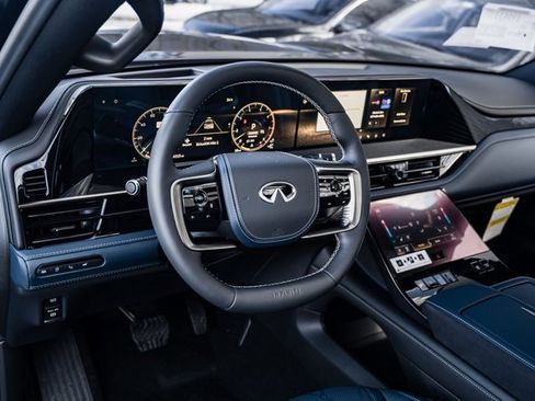 New 2026 INFINITI QX80 4WD image 18