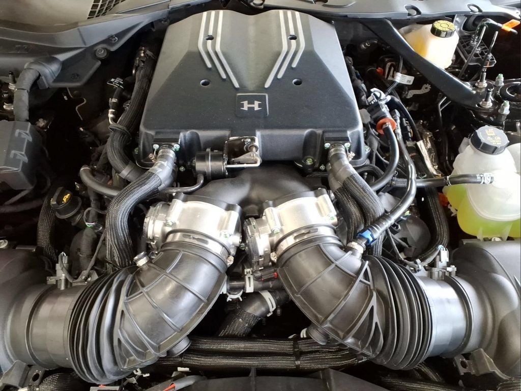 New 2026 Ford Mustang GT Premium w/ GT Performance Package RWD image 8