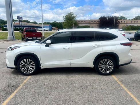 Used 2021 Toyota Highlander Platinum AWD/4WD image 35