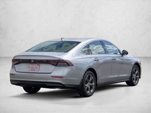 Used 2023 Honda Accord EX image 5