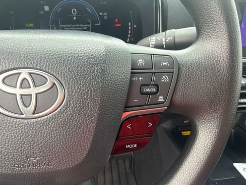 New 2026 Toyota Camry LE image 25