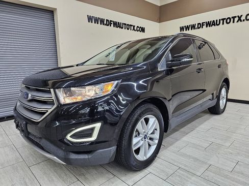 Used 2017 Ford Edge SEL w/ Equipment Group 201A image 2