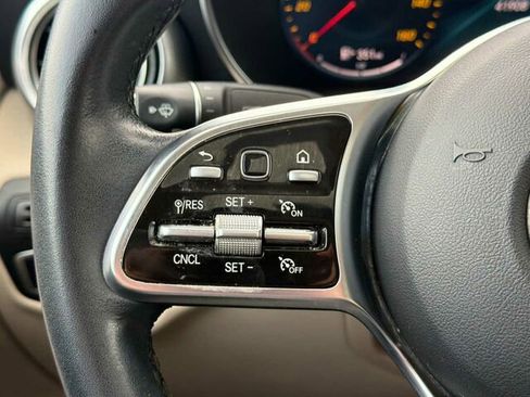 Used 2023 Mercedes-Benz GLC 300 4MATIC Coupe image 30