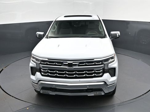 New 2026 Chevrolet Silverado 1500 LTZ w/ LTZ Premium Package AWD/4WD image 42