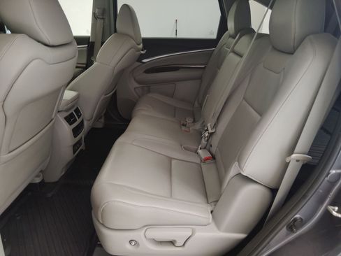 Used 2018 Acura MDX FWD image 12