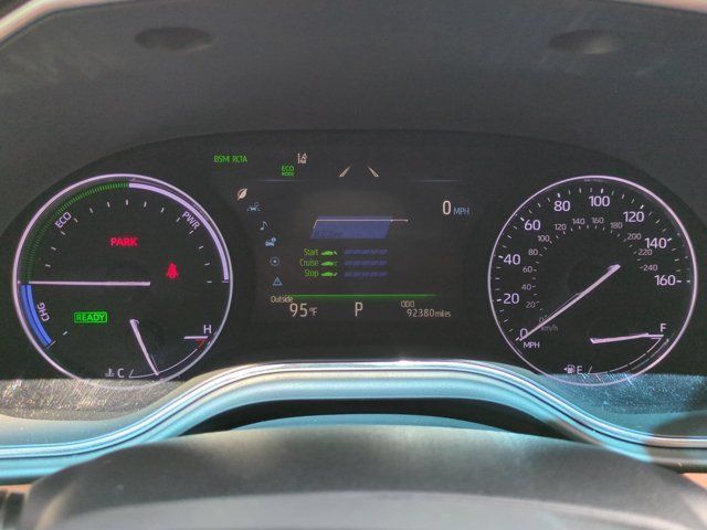Used 2019 Toyota Avalon Limited FWD image 27