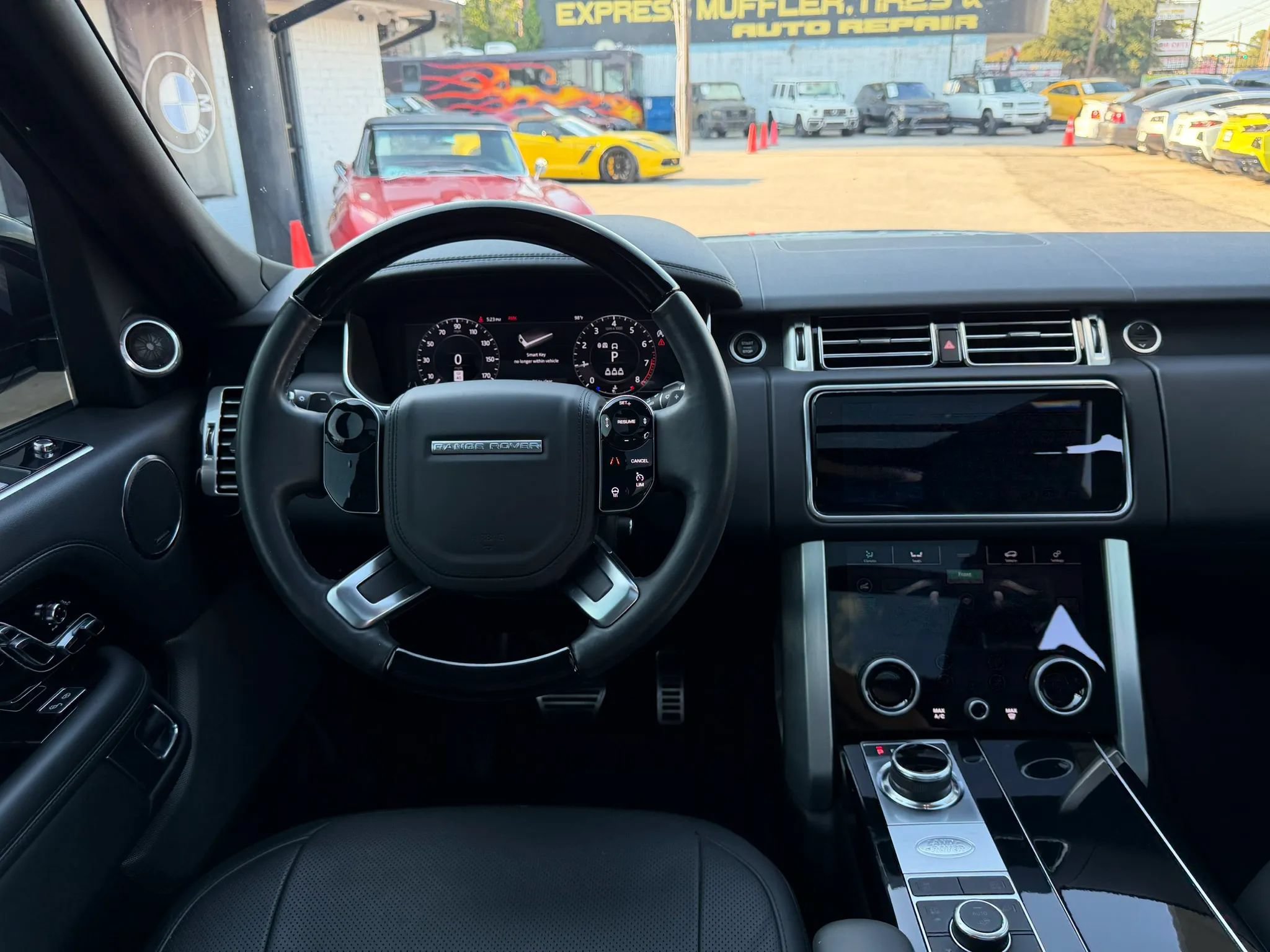 Used 2021 Land Rover Range Rover P525 Westminster Edition LWB AWD/4WD image 26