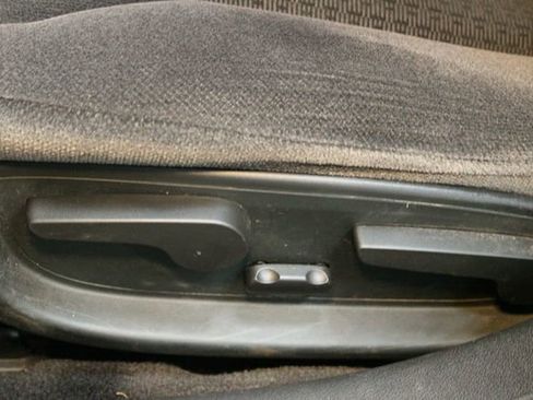 Used 2016 Chevrolet Impala Limited LS FWD image 13