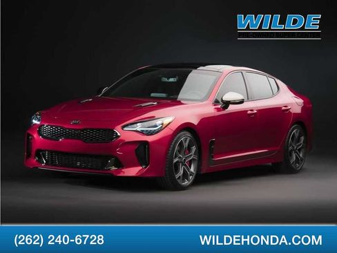 Used 2019 Kia Stinger GT2 AWD/4WD image 1
