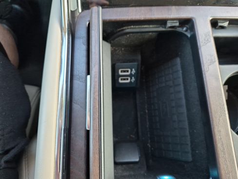Used 2019 Lincoln Navigator L Reserve AWD/4WD image 27