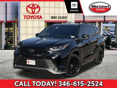 Certified 2024 Toyota Highlander XSE