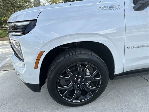 New 2026 Chevrolet Suburban High Country image 19