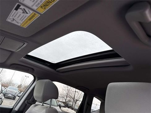 Used 2022 Honda CR-V EX image 16