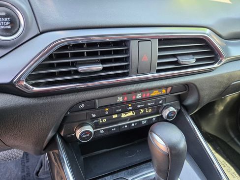 Used 2021 MAZDA CX-9 Carbon Edition FWD image 31