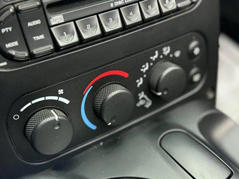 Used 2005 Dodge Viper SRT-10 image 27