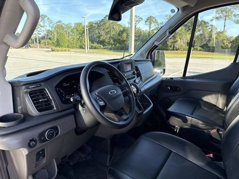 Used 2023 Ford Transit 150 Medium Roof RWD image 21