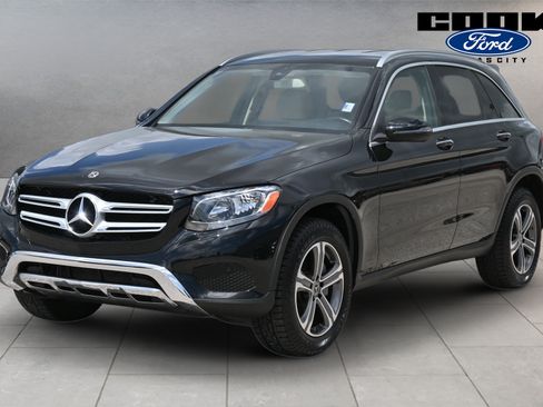 Used 2019 Mercedes-Benz GLC 300 4MATIC image 1