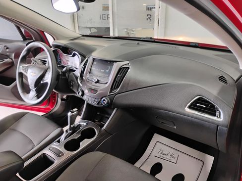 Used 2017 Chevrolet Cruze LT w/ Convenience Package FWD image 77