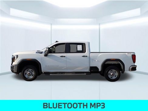 Used 2024 GMC Sierra 2500 Pro w/ Convenience Package AWD/4WD image 2