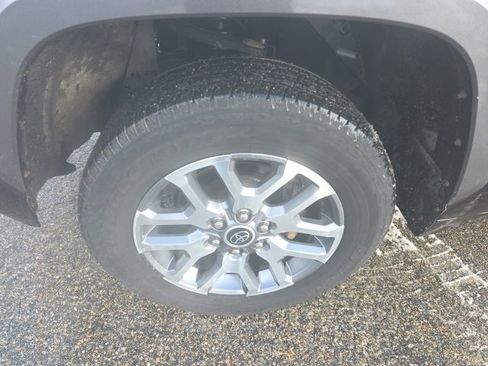 Used 2023 Toyota Tundra 1794 Edition image 5