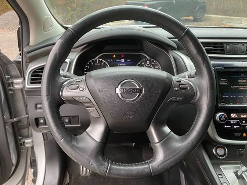 Used 2019 Nissan Murano Platinum image 15