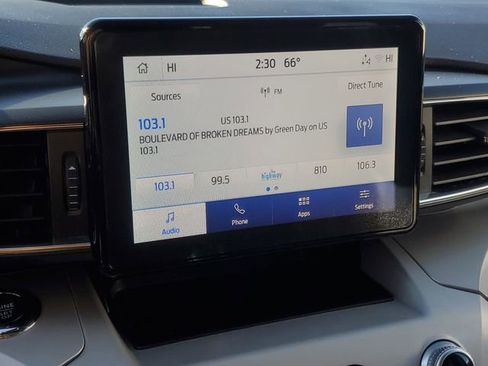 Used 2024 Ford Explorer XLT w/ Equipment Group 202A image 21