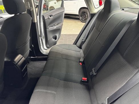 Used 2018 Nissan Sentra S image 40