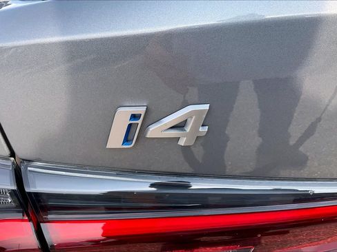 Used 2024 BMW i4 eDrive40 w/ Premium Package RWD image 9