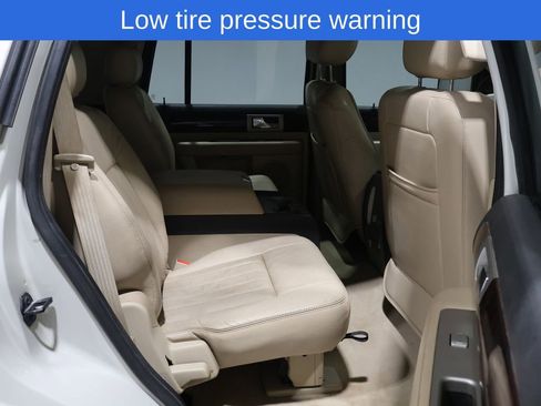 Used 2006 Lincoln Navigator Luxury image 7