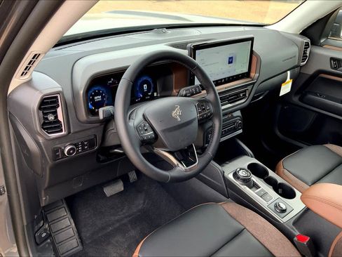 New 2025 Ford Bronco Sport Outer Banks w/ Outer Banks Tech Package+ image 8