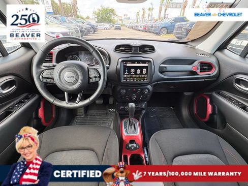 Used 2022 Jeep Renegade Trailhawk w/ Trailer Tow Group AWD/4WD image 22
