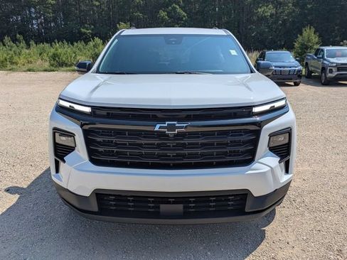 New 2026 Chevrolet Traverse LT w/ Midnight/Sport Edition FWD image 6