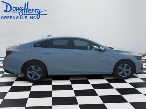 Used 2024 Chevrolet Malibu LT FWD image 6