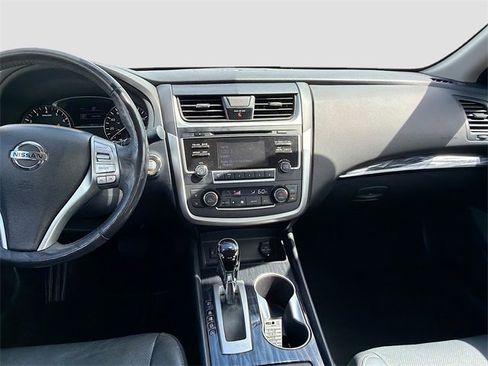 Used 2017 Nissan Altima 2.5 SL image 18