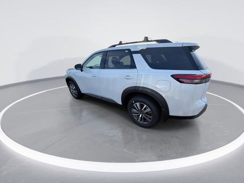New 2026 Nissan Pathfinder SL AWD/4WD image 6