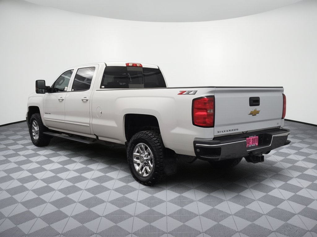 Used 2019 Chevrolet Silverado 3500 LT w/ LT Fleet Plus Package AWD/4WD image 3