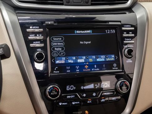 Used 2024 Nissan Murano SL AWD/4WD image 17