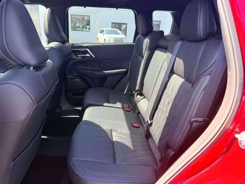 New 2026 Mitsubishi Outlander SEL Black Edition AWD/4WD image 13