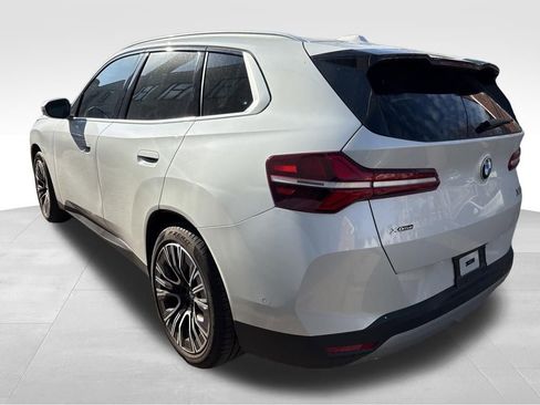 Certified 2025 BMW X3 xDrive30i w/ Premium Package image 2