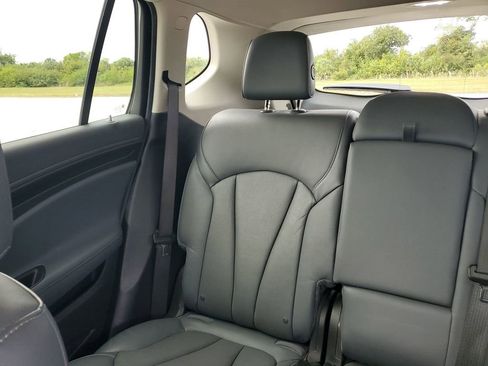 Used 2019 Buick Envision Essence image 12