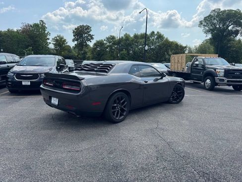 Used 2021 Dodge Challenger R/T w/ Driver Convenience Group RWD image 4
