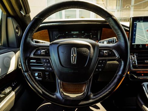 Used 2023 Lincoln Navigator L Black Label AWD/4WD image 15