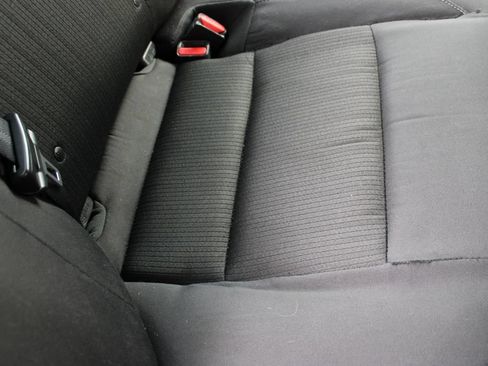 Used 2025 Nissan Altima 2.5 SV FWD image 22