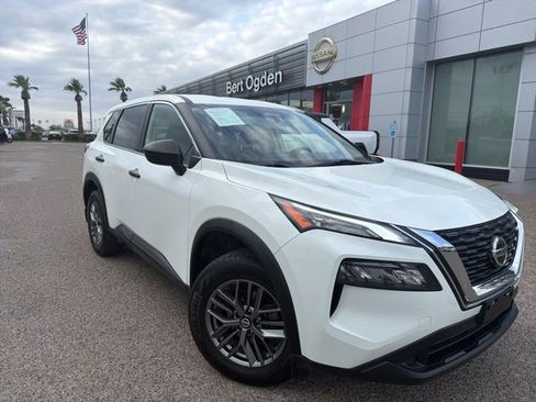 Certified 2021 Nissan Rogue S image 1