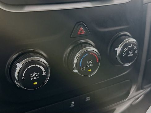 Used 2018 RAM 1500 Express image 14