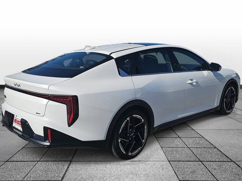 Used 2025 Kia K4 GT-Line w/ GT-Line Premium Package FWD image 5