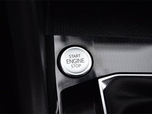 Certified 2025 Volkswagen Taos S image 16