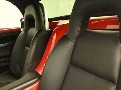 Used 2004 Chevrolet SSR w/ Preferred Equipment Group image 17