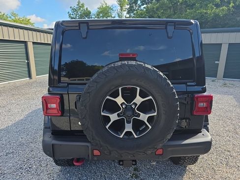 Used 2018 Jeep Wrangler Unlimited Rubicon w/ Steel Bumper Group AWD/4WD image 6