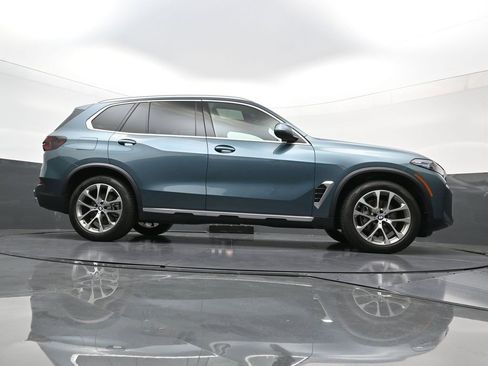 Used 2025 BMW X5 xDrive40i image 29